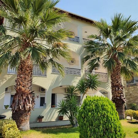 Hotel Pefko ネオス・マルマラス エクステリア 写真