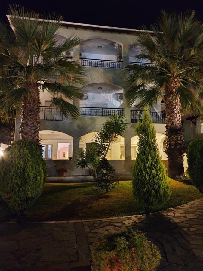 Hotel Pefko ネオス・マルマラス エクステリア 写真