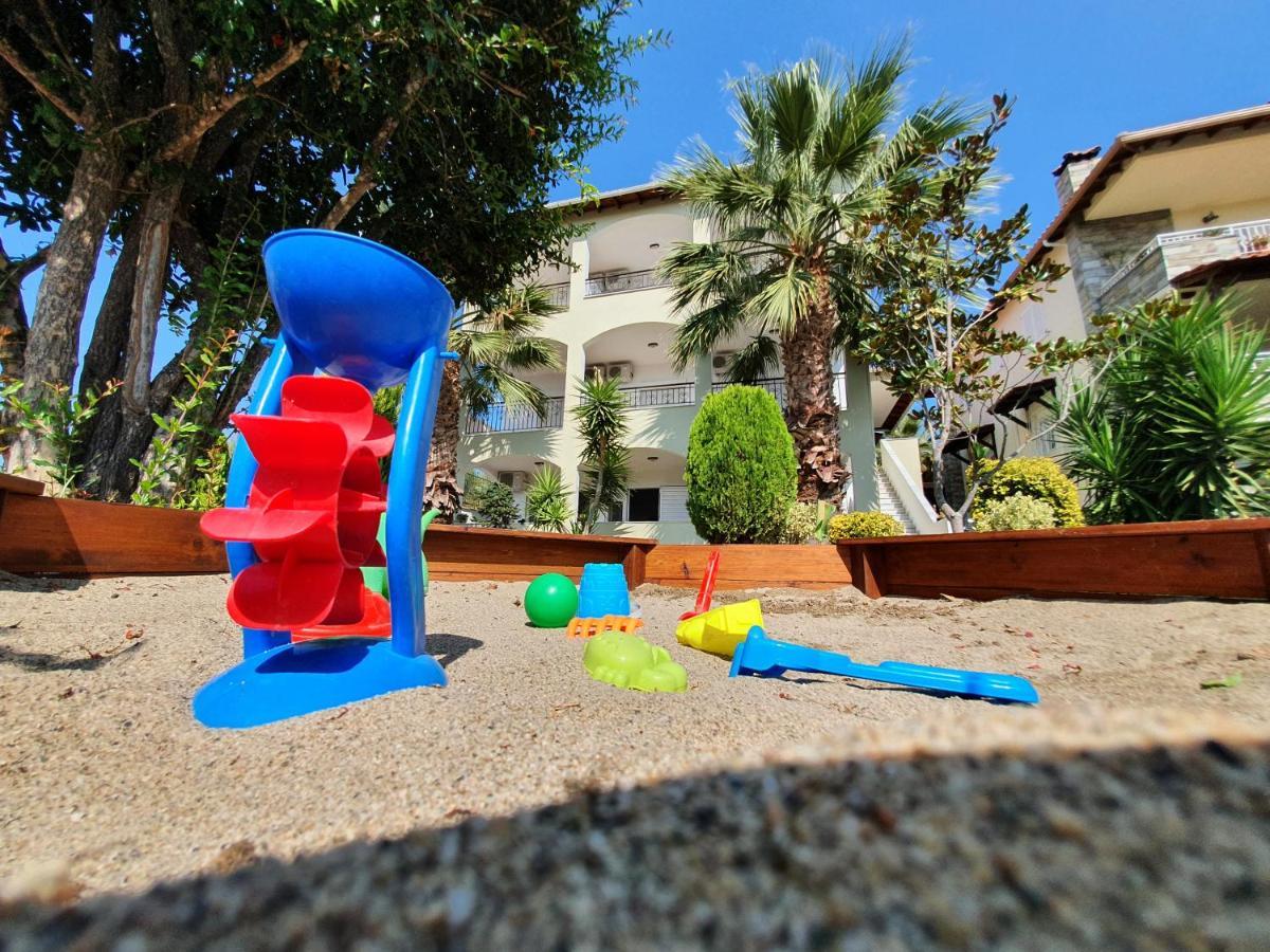 Hotel Pefko ネオス・マルマラス エクステリア 写真